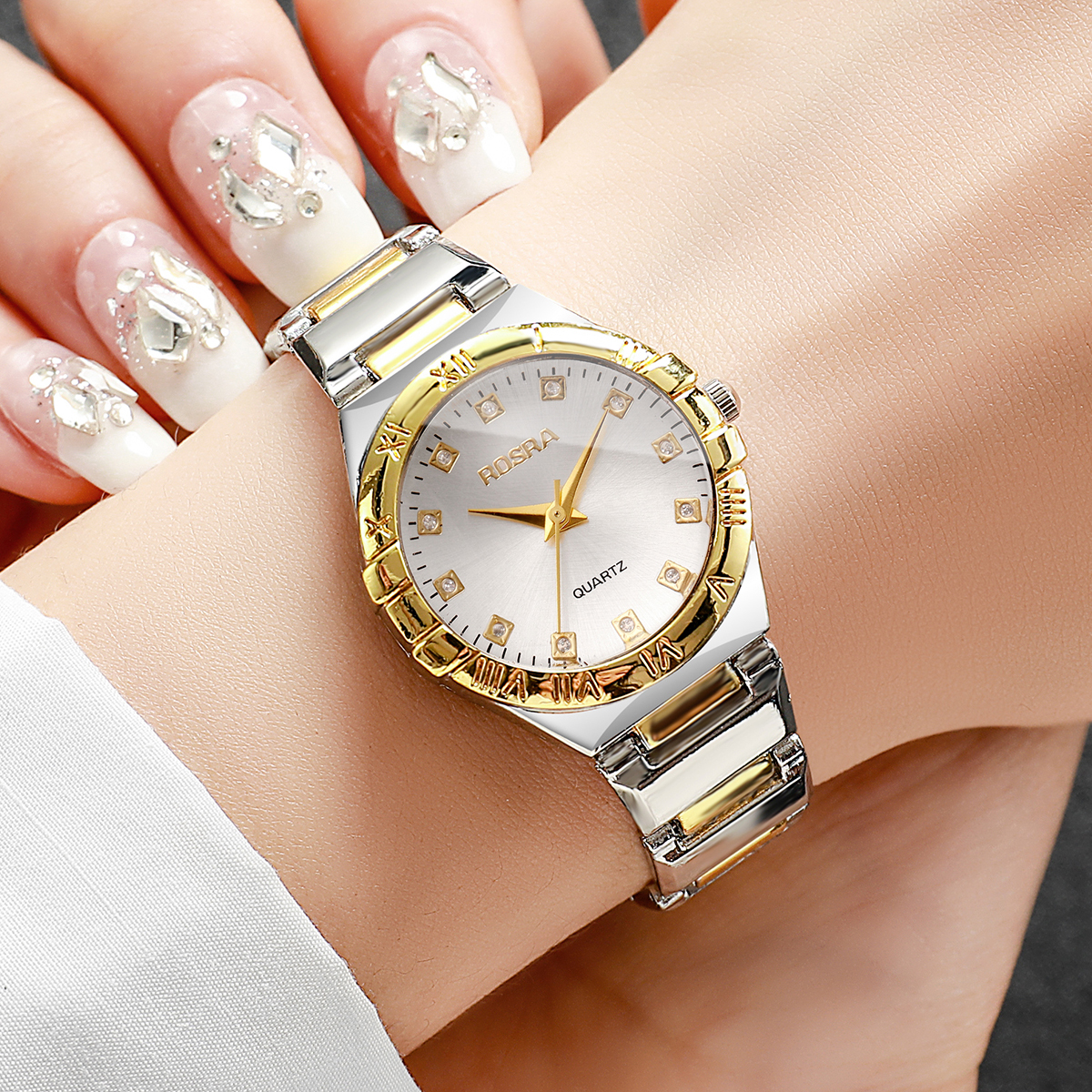 Luxury Rhinestone Women Quartz - مراجعة Luxury Watch Organizer وسعره