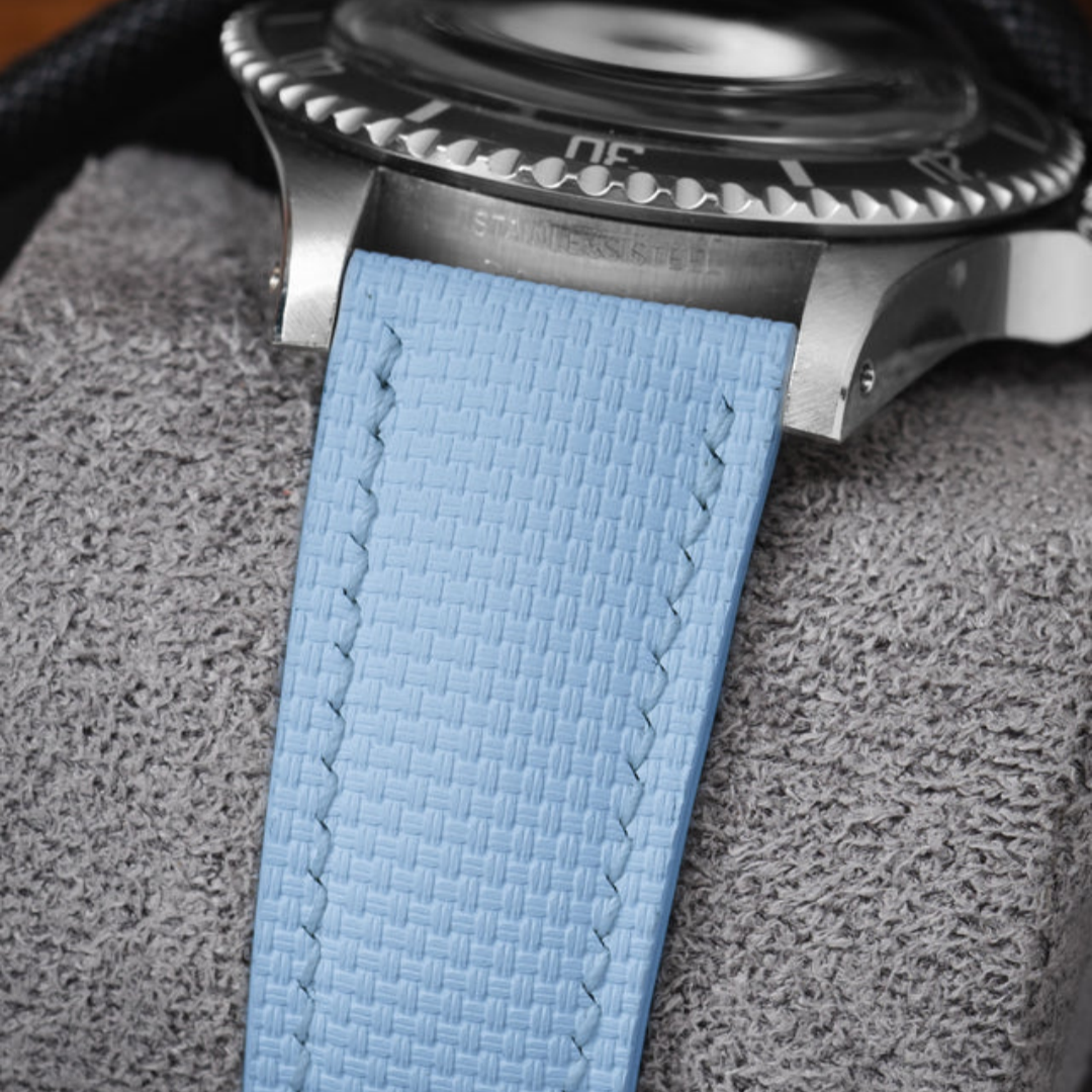 20 21 22mm Sailcloth FKM Rubbe - مراجعة Luxury Watch Jaeger Lecoultre وسعره