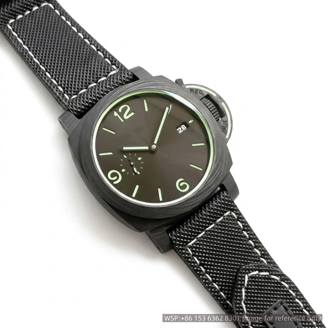 Top Luxury Men Watch 44mm Prem - مراجعة Luxury Watch Green وسعره