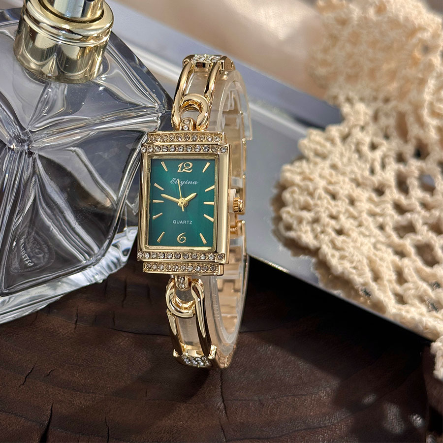 Handmade Diamond Ring Women's  - مراجعة Luxury Watch With Green Dial وسعره