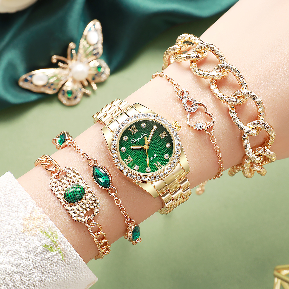 Luxury Two-Tone Green Dial Wat - مراجعة Luxury Watch With Green Dial وسعره
