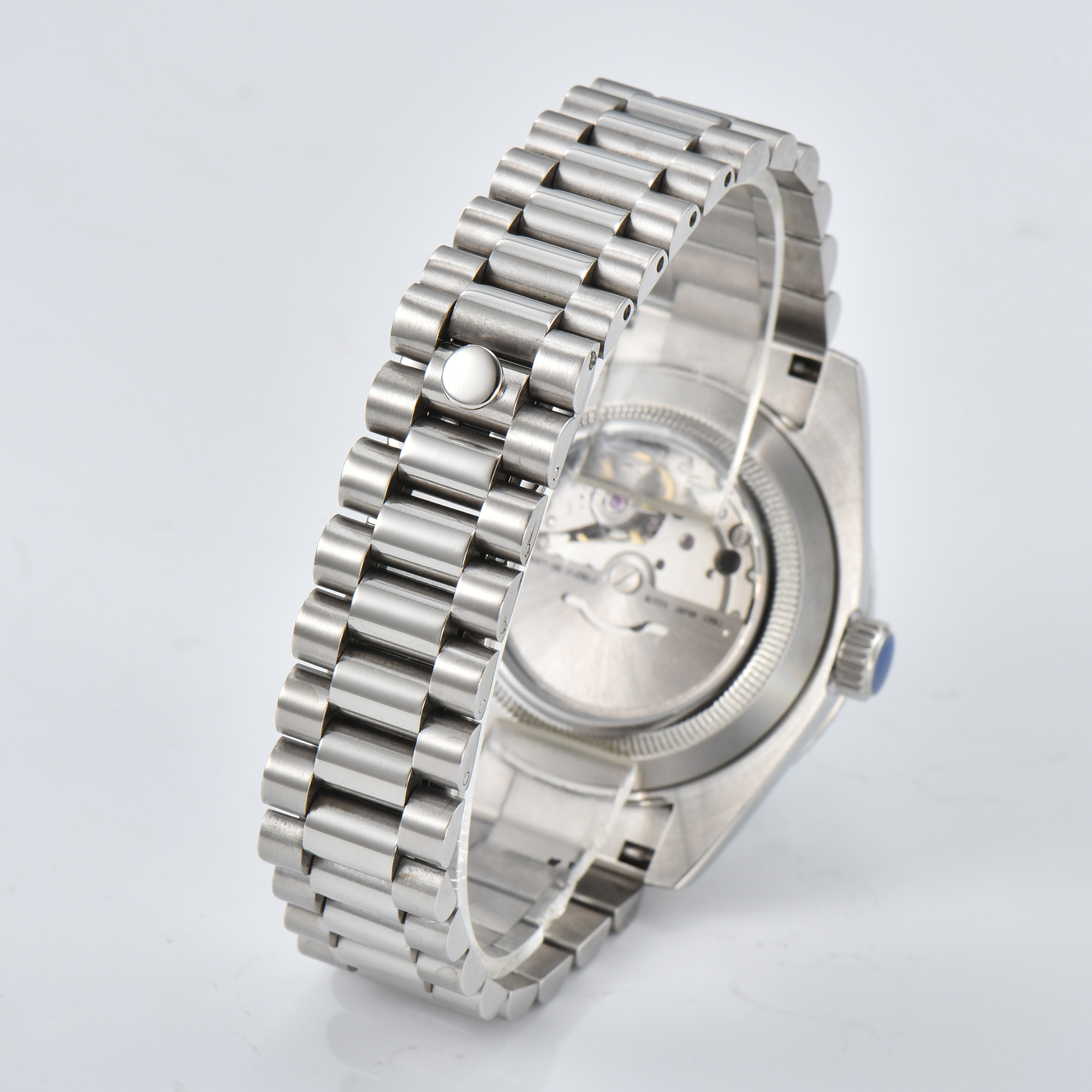 Creative men's watch 40mm/36mm - مراجعة Sapphire Crystal Display وسعره