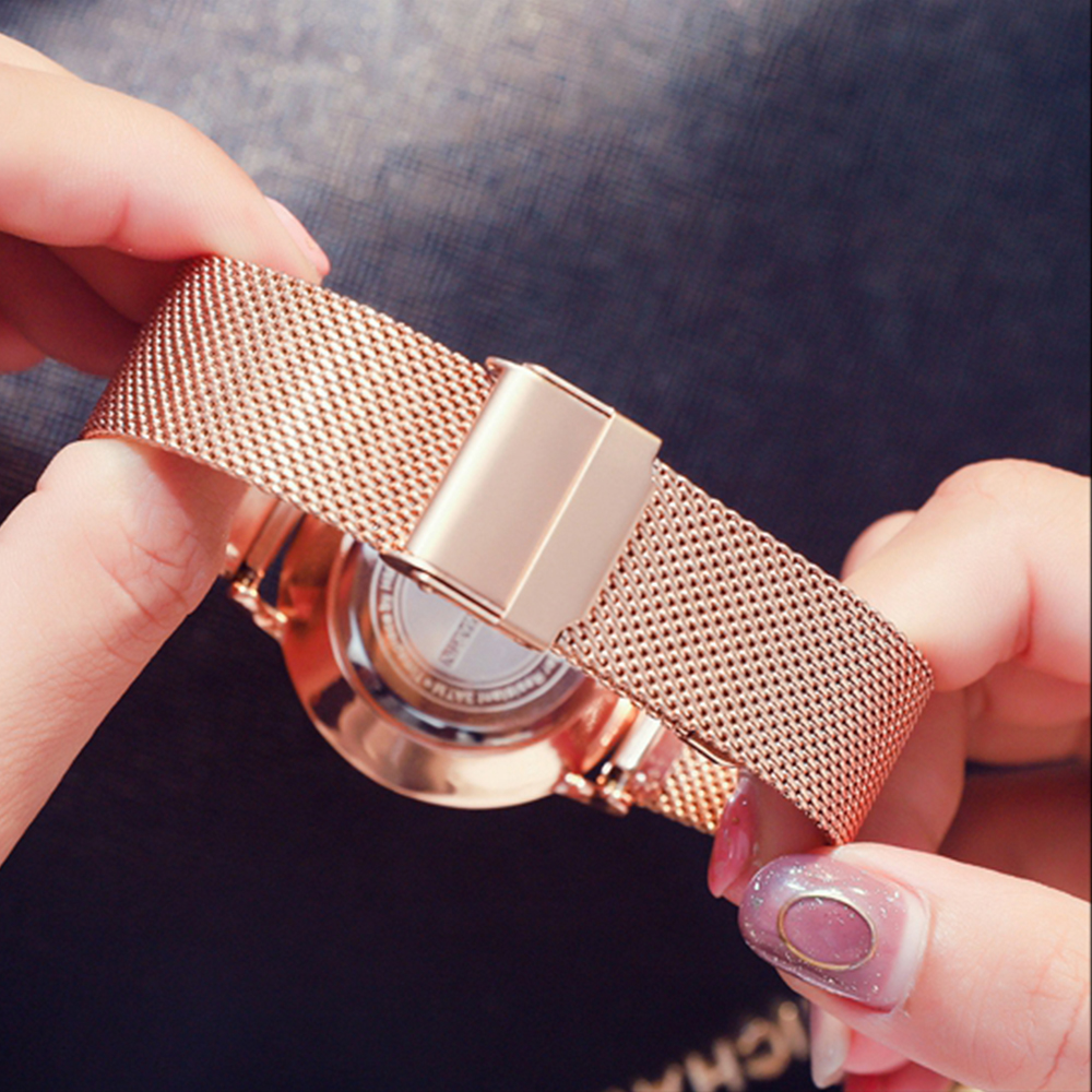 Hannah Martin Top Brand Luxury - مراجعة Luxury Watch Japan وسعره