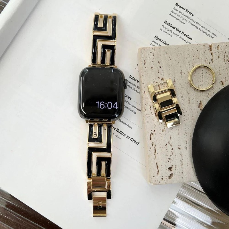 Luxury Metal Strap For Apple W - مراجعة Luxury Watch Apple Bands وسعره
