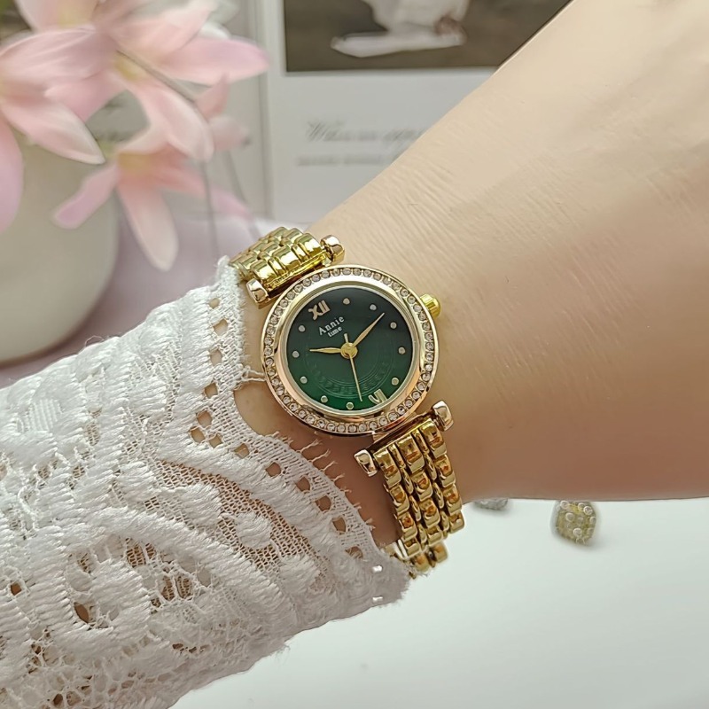 Hot Sale Rhinestone Dial Watch - مراجعة Luxury Watch For Sale وسعره
