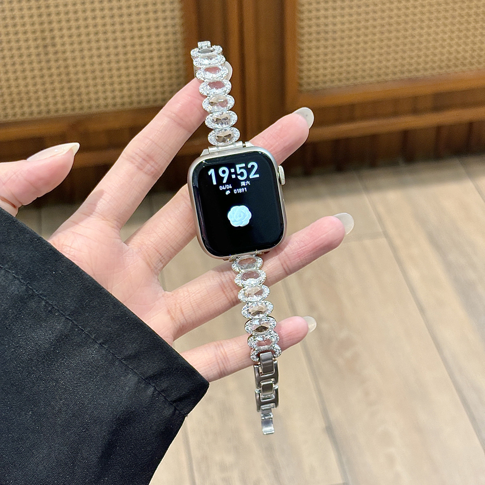 Luxury Oval Full Diamond Brace - مراجعة Luxury Watch Apple Bands وسعره